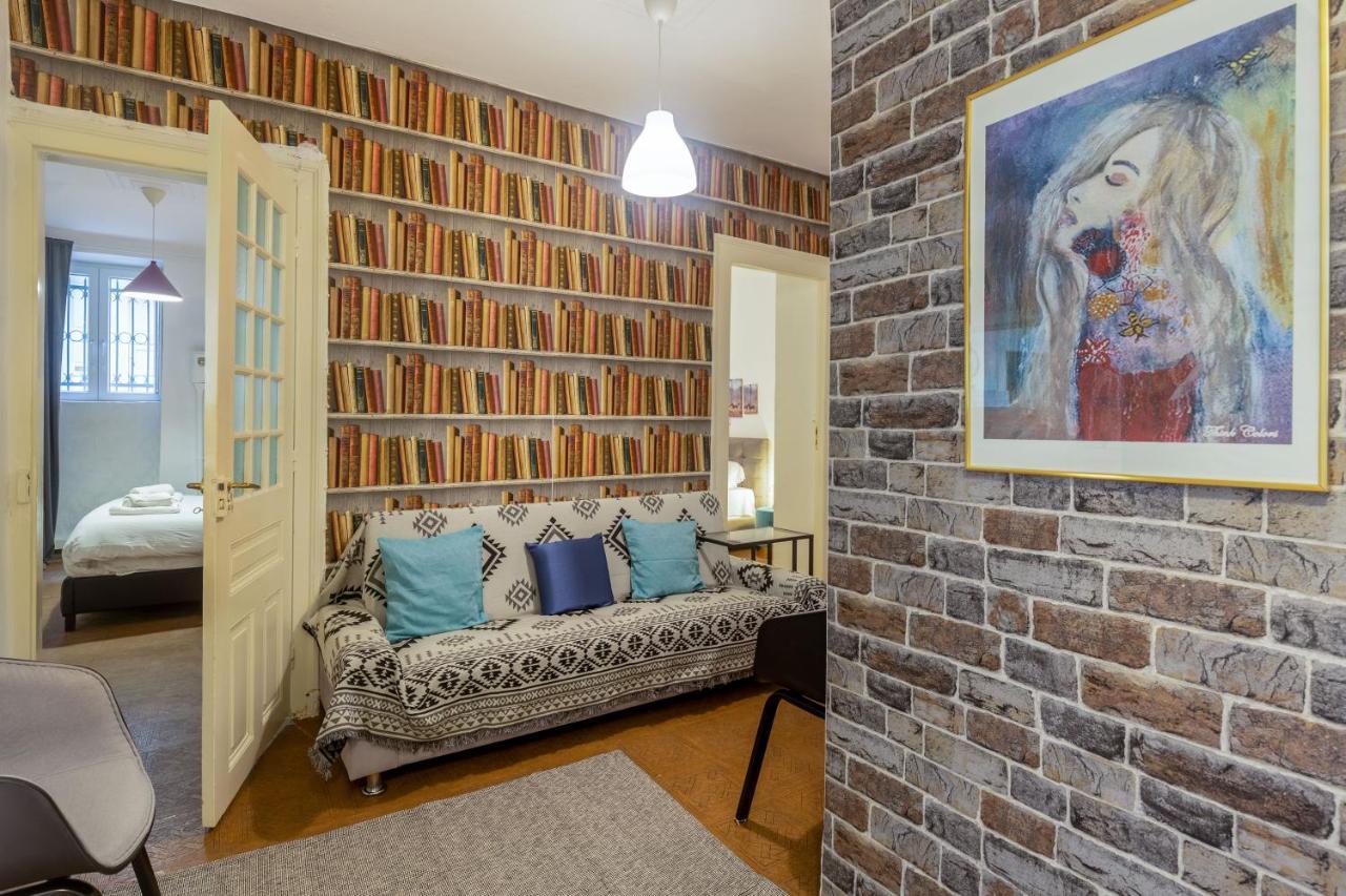 Charming Apartment In The Heart Of Plaka Athena Bagian luar foto