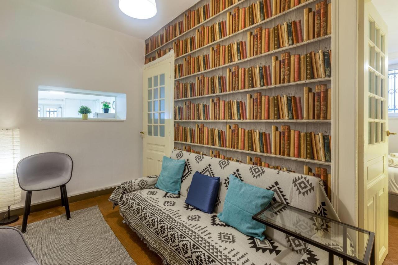 Charming Apartment In The Heart Of Plaka Athena Bagian luar foto